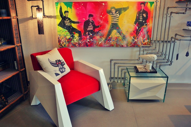 Suzi in Beirut at Vick Vanlian Showroom